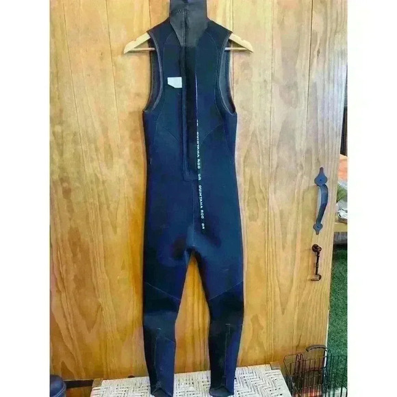 Size Medium Quintana Roo Men's Misc. Swimwear - Picture 2 of 3